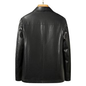 Veste en cuir de vachette véritable pour hommes entièrement personnalisée hiver imperméable fourrure de mouton tricoté fabriqué Sialkot Pakistan pas cher prix bas - Product Image 2