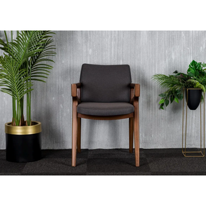 Elegante silla de madera con mechones arquitectónicos Diseño moderno Adecuado para comedor Hotel y espacios al aire libre - Product Image 1