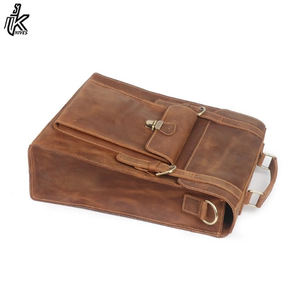 Mochila de cuero de PU estilo Crazy Horse Vintage para hombre, cierre de cremallera Unisex con función USB, forro suave, Material de poliéster - Product Image 4