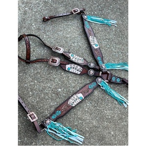 Juego de tachuelas azules con cuello de pecho y cabeza de cuero de cocodrilo de estilo vintage para caballos sensibles para exportación mundial desde India - Product Image 1