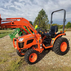 Tractor Usado Kubota B2320 Todoterreno Diésel con Cargador, Tractor Compacto y Potente con Ruedas - Product Image 1