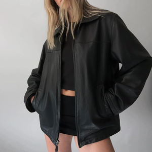 Veste en cuir pour femmes de style européen personnalisable OEM longue et grande taille en peau de mouton fabriquée au Pakistan - Product Image 3