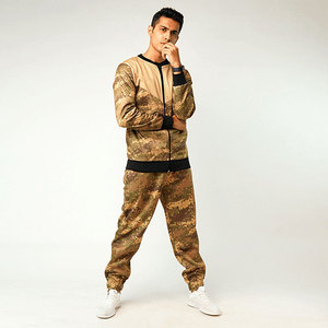 Survêtements d'entraînement de meilleure qualité pour hommes avec impression par sublimation personnalisée - Product Image 2