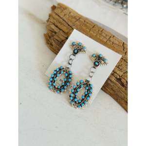 Boucles d'oreilles pendantes Joan Cheama en turquoise Kingman et argent sterling, design géométrique - Product Image 3