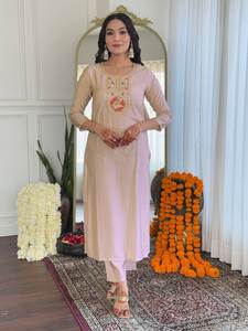 Collection ethnique pour femmes de qualité supérieure exquise brodée à la main Style Bollywood mariage fête de fête porter indien pakistanais - Product Image 2