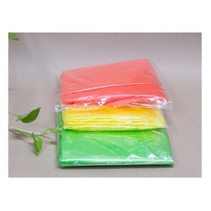 Chubasqueros desechables temporales de PE, ropa impermeable de precio barato para una sola persona de alta calidad con logotipo y embalaje personalizados - Product Image 4