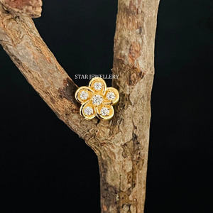 Piercing d'oreille et de nez en or massif 14 carats avec diamants naturels véritables - Product Image 3