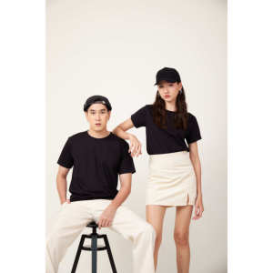 เสื้อยืดคอกลมสีดำ ผ้าถัก TC65/35 ดีไซน์เรียบ - Product Image 2