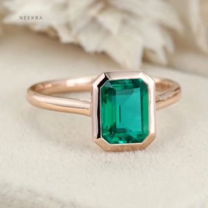 Estilo Art Deco 8*6mm Esmeralda Bisel Ajuste Anillo Esmeralda Corte Laboratorio Cultivado Esmeralda 10K Anillo de oro sólido con opción de cambio de tono de metal - Product Image 2