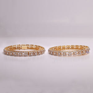 Améliorez votre style avec nos bracelets en argent sterling 925 éblouissants fabriqués à la main avec des diamants Moissanite à clarté VVS améliorée - Product Image 3