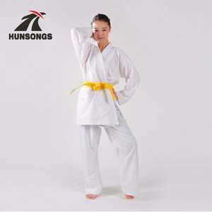 Conjunto de Uniforme de Artes Marciales con Logotipo Personalizado Bordado, para Hombre y Mujer, Venta al por Mayor, Karate, Taekwondo, Judo, Posición del Logotipo Frontal Personalizada - Product Image 6