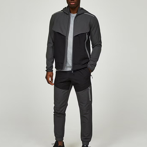 Wholesale Custom <b>Men's</b> Full Zip up Wind Breaker <b>Jacket</b> Training <b>Light</b> Weight Waterproof Sports Windbreaker <b>Jacket</b> for <b>Men</b> - Product Image 6