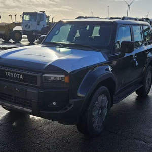 Toyota Land Cruiser <span class=keywords><strong>Prado</strong></span> 250 <span class=keywords><strong>VX</strong></span> L 2.4L ESSENCE TURBO AUTOMATIQUE NOUVEAU MODÈLE SUV d'occasion authentique, prêt à l'emploi - Product Image 4