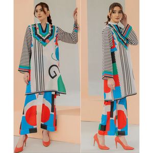 Conjuntos de Traje de Verano para Mujer FUSION, Edición Larga, una Elegante Fusión de Comodidad y Estilo - Product Image 1