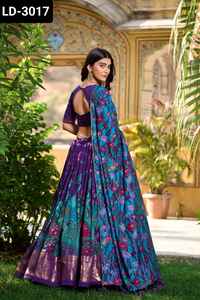 Últimas colecciones de ropa de mujer para bodas y festivales Use Heavy Lehenga Choli con estampado de Kalamkari Gotta Patti Dupatta - Product Image 4