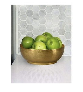 Bol de service en laiton de qualité supérieure pour l'affichage de buffet de luxe et les tables de dîner formelles avec un travail antique élégant - Product Image 3