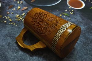 Tasse en bois de qualité supérieure avec texture de grain de bois naturel et faite à la main pour un réglage de table durable et élégant au prix d'usine - Product Image 3