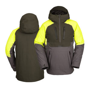 Chaqueta de esquí impermeable de talla grande, chaqueta de esquí de invierno, chaquetas de esquí suaves impermeables con capucha aisladas personalizadas, hechas en Pakistán - Product Image 3