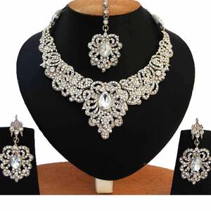 Gold Plated Alloy Vintage Flower Traditional Artificial Set Women Engagement Party Anniversary Wedding Bridal Necklace Earrings - Product Image 1