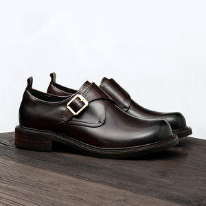 รองเท้าหนังกลับนิ่มแบบ Brogue ขอบเจาะรู พื้นรองเท้าน้ำหนักเบา รองเท้าลำลองสำหรับผู้ชาย รองเท้าแฟชั่น - Product Image 1