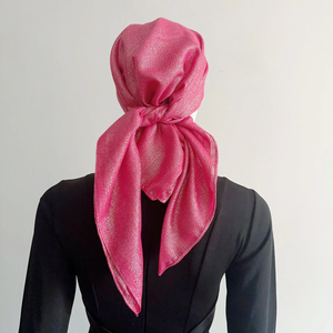 Foulard de ski unisexe carré respirant et imperméable en polyester 100 % de couleur unie avec logo personnalisé - Product Image 3