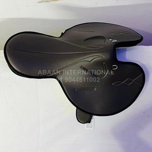 Selle de course légère et respirante pour jockey |   Selle de cheval en plastique synthétique haute performance pour l'entraînement sur piste de course - Product Image 4