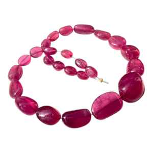 Stock prêt 2025 perles de pierres précieuses rouge rubis Tumble Nugget brin lâche pour la fabrication de bijoux directement du fournisseur indien - Product Image 3