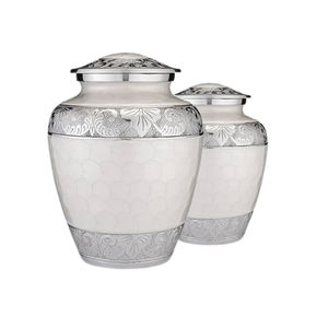 Urnes de crémation en métal fabriquées à la main personnalisées pour les cendres humaines Fournitures funéraires en vrac du fabricant indien - Product Image 6