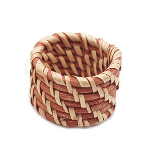 สีน้ำตาล