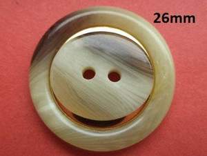 Bouton en corne de super qualité avec bouton en corne véritable de forme ronde à 4 trous à la main à vendre par les exportateurs indiens - Product Image 5