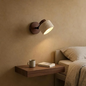 Applique murale minimaliste CH avec étagère en bois, lampe de chevet pour chambre à coucher, usage intérieur - Product Image 1