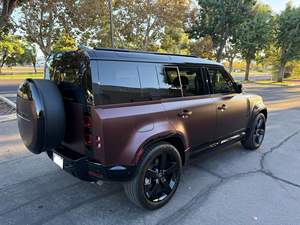 2025 Land Rover Defender 110 P400 Édition Sedona 395 ch 6 cylindres Transmission automatique AWD - Product Image 6