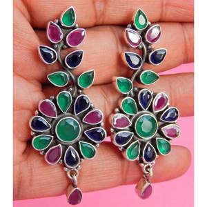 ต่างหูเม็ดกลมเงินแท้ขนาด925 E0057-GS อัญมณีแซฟไฟร์พลอยธรรมชาติหลายเม็ด - Product Image 2