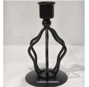 เชิงเทียนขนาดเล็กร่วมสมัยที่ทันสมัยพร้อมโครงลวดบางๆสร้างขึ้นเพื่อแสดงเทียนเดี่ยวในแบบที่สะอาดและซับซ้อน - Product Image 5