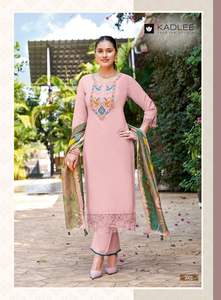 Dernier concepteur nouveau style élégant vêtements de fête fil et travail à la main haut flammé en rayonne pure avec bas imprimé rayonne avec Dupatta - Product Image 3