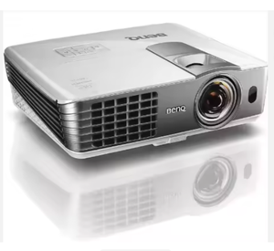 AUTÉNTICO NUEVO Proyector DLP de Tiro Corto XGA DX883ST de 3300 Lúmenes - Product Image 3