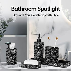 Accessoires de salle de bain d'art en résine époxy Distributeur de savon durable et fiable fabriqué à la main avec ensemble de salle de bain complet disponible à la vente - Product Image 6