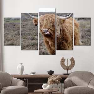 Tableau sur toile de bovins des Highlands : Décoration murale style ferme, motif imprimé, lot de 5 toiles assorties - Product Image 1