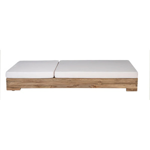 Chaise longue en bois de teck massif de haute qualité avec coussin anti-soleil pour une utilisation en extérieur dans les hôtels et les villas - Product Image 3