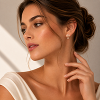 JJBRAVO - Pendientes de Cruz Cristiana de Oro Sólido de 14k con Perla de Agua Dulce de 3mm, Joyería Religiosa para Mujer, Regalo para Bodas y Fiestas