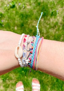 Pulsera DE LA Amistad | Minimalista | Macramé | Anudado | De moda | Floral | Hilo de bordar - Product Image 2