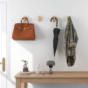 Paquet de 4 crochets muraux en bois, crochets muraux en bois de hêtre, cintres muraux rustiques de ferme, crochet décoratif fait à la main - Product Image 4