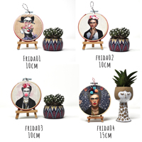 Art brodé moderne en coton - Portrait Frida Kahlo rond 10/15cm pour décoration de chambre et de maison, idéal pour un anniversaire