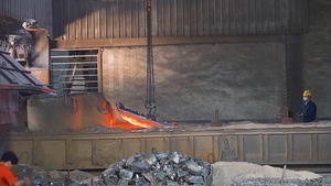 توريد مصنع لسيليكون معدني 3303 عالي النقاء، كتل سيليكون معدنية بنقاء 99.37% للاستخدام في صناعة المعادن - Product Image 5