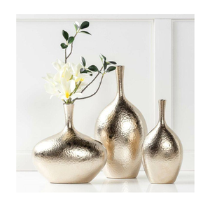 Vase à fleurs en aluminium fait main, chromé, moderne, durable, effet décoratif pour la maison, prix bas, vente, jolis pots de fleurs - Product Image 1