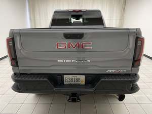 GMC Sierra 2500HD AT4X 2024, Cabina Doble, 4x4, Caja de Cambios, Cámara Trasera, Motor Inteligente, Techo de Aleación de Aluminio de 8L - Product Image 6