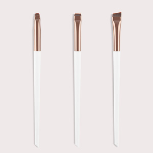 Pincel Delineador de Ojos Angulado Fino, Libre de Crueldad Animal, con Logotipo Personalizado, Cerdas Sintéticas, Pinceles de Maquillaje para Ojos de Marca Privada - Product Image 4