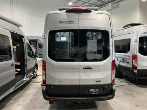 Ford Transit 350 Pleasure Way Ontour 2.2 AWD Van Clase B, Modelo 2026, en Perfecto Estado - Product Image 1