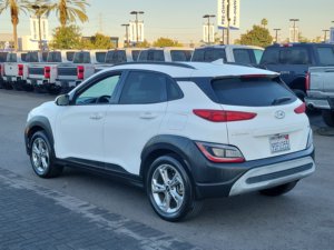 Hyundai Kona SEL AWD 2023 d'occasion - Prêt à être expédié (conduite à gauche/droite) - Product Image 3