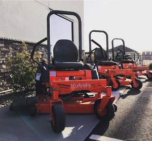 Cortadora de Césped Industrial Inalámbrica KUBOTA de 48/54/60 Pulgadas, 144 CC, 28 V, 1600 W, DIY Power 4WD, Cub Cadet Ultima ZT2 60 - Product Image 2